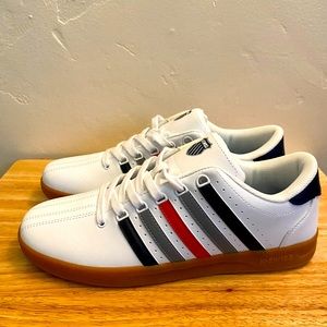 K-Swiss White / stripes sneakers